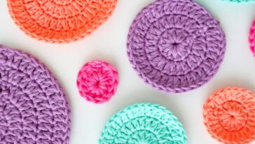 Crochet a Flat Circle Pattern