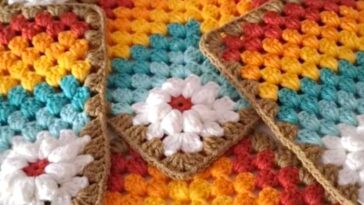 Mitered Flower Square Crochet Free Pattern