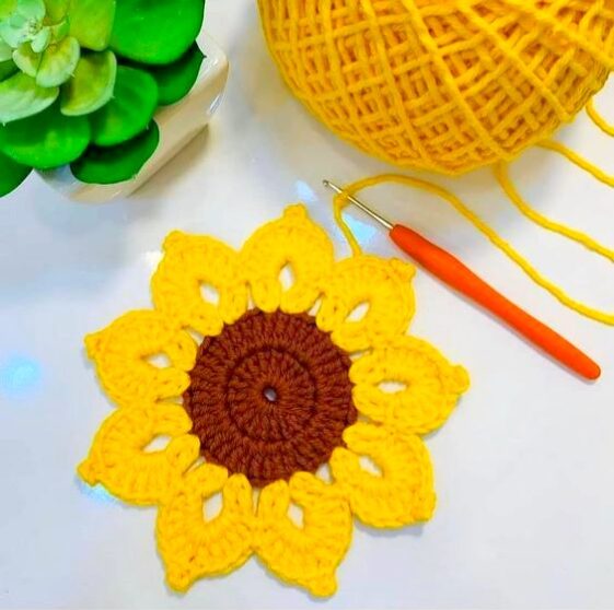Crochet Sunflower Coaster Pattern - Crochet Easy