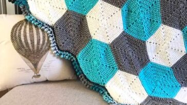 Hudson Blanket: Modern Hexagon Baby Blanket Pattern