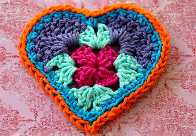 Crochet Heart Free Pattern