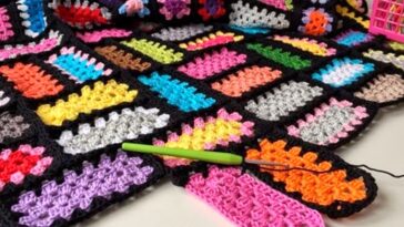 Granny’s Rectangular Blanket