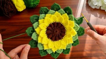 Crochet 3D Sunflower Free Pattern