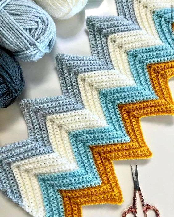 Zigzag Crochet Blanket