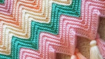 Zigzag Crochet Blanket