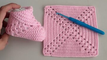 Crochet the Cutest Baby Shoes from the Square Stitch: A Beginner-Friendly