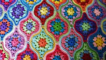 Mystical Lantern Granny Pattern