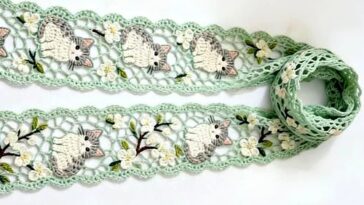 Cute Cat Scarf Pattern