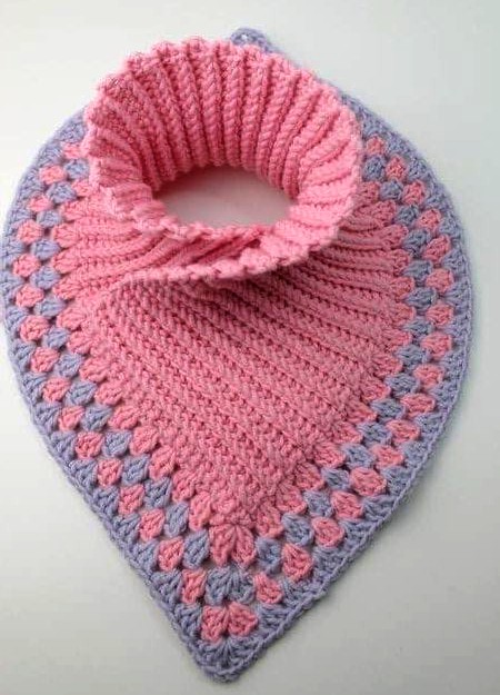 Crochet Pattern For a Cowl Neck