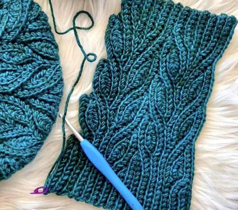 Crochet Leaves Pattern for Hat or Sweater